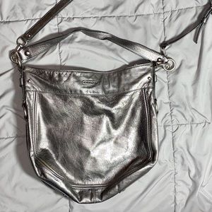 Coach Zoe Hobo Bag in Metallic Pewter Full Grain Cowhide Leather E1032- F14706